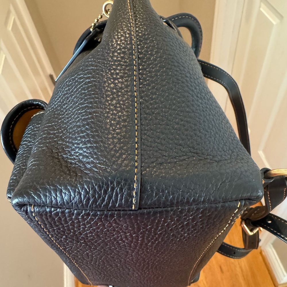 Coach - Riya Backpack 21 Pebbled Leather 2023 - LIKE NEW Rogue Luggage Handle - Picture 8 of 14